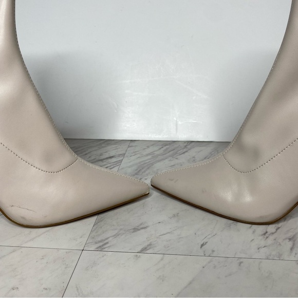 Steve Madden Valyant Pointy Toe Faux Leather Bootie 9M - Picture 8 of 16